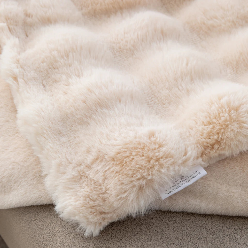 Cozy Cloud Wrap: Your Ultimate Snuggle Companion