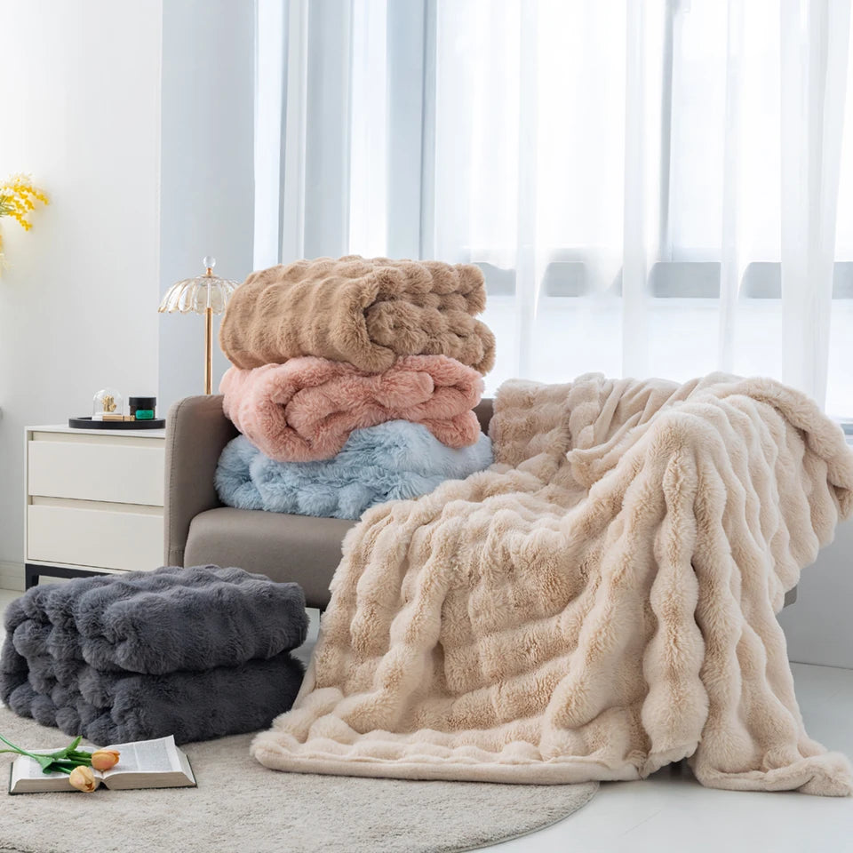 Cozy Cloud Wrap: Your Ultimate Snuggle Companion